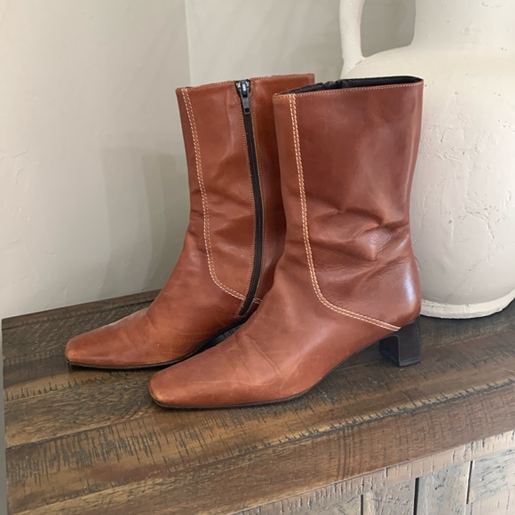Cole Haan tan leather boots - Picture 2 of 11